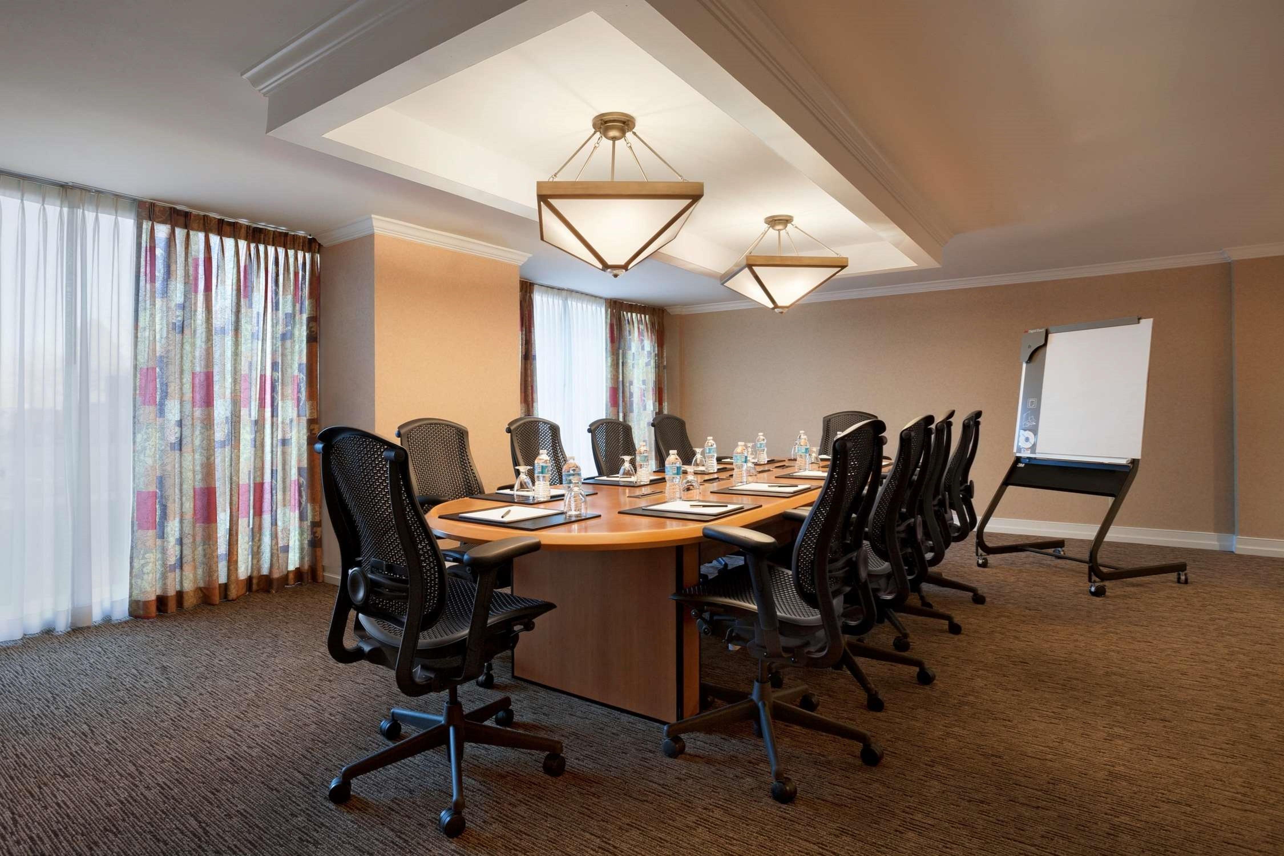 Doubletree By Hilton Hotel Salt Lake City Airport Buitenkant foto