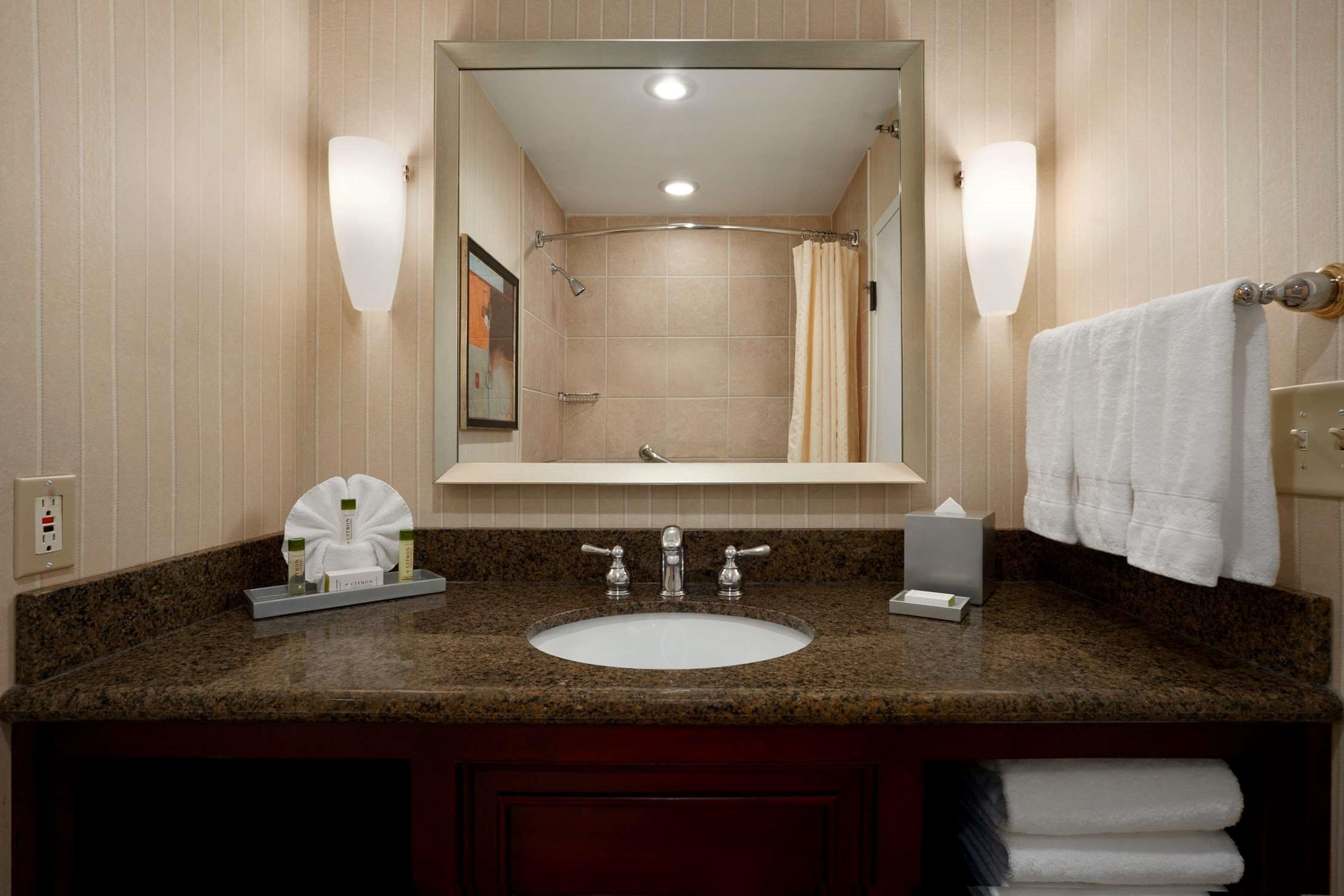 Doubletree By Hilton Hotel Salt Lake City Airport Buitenkant foto